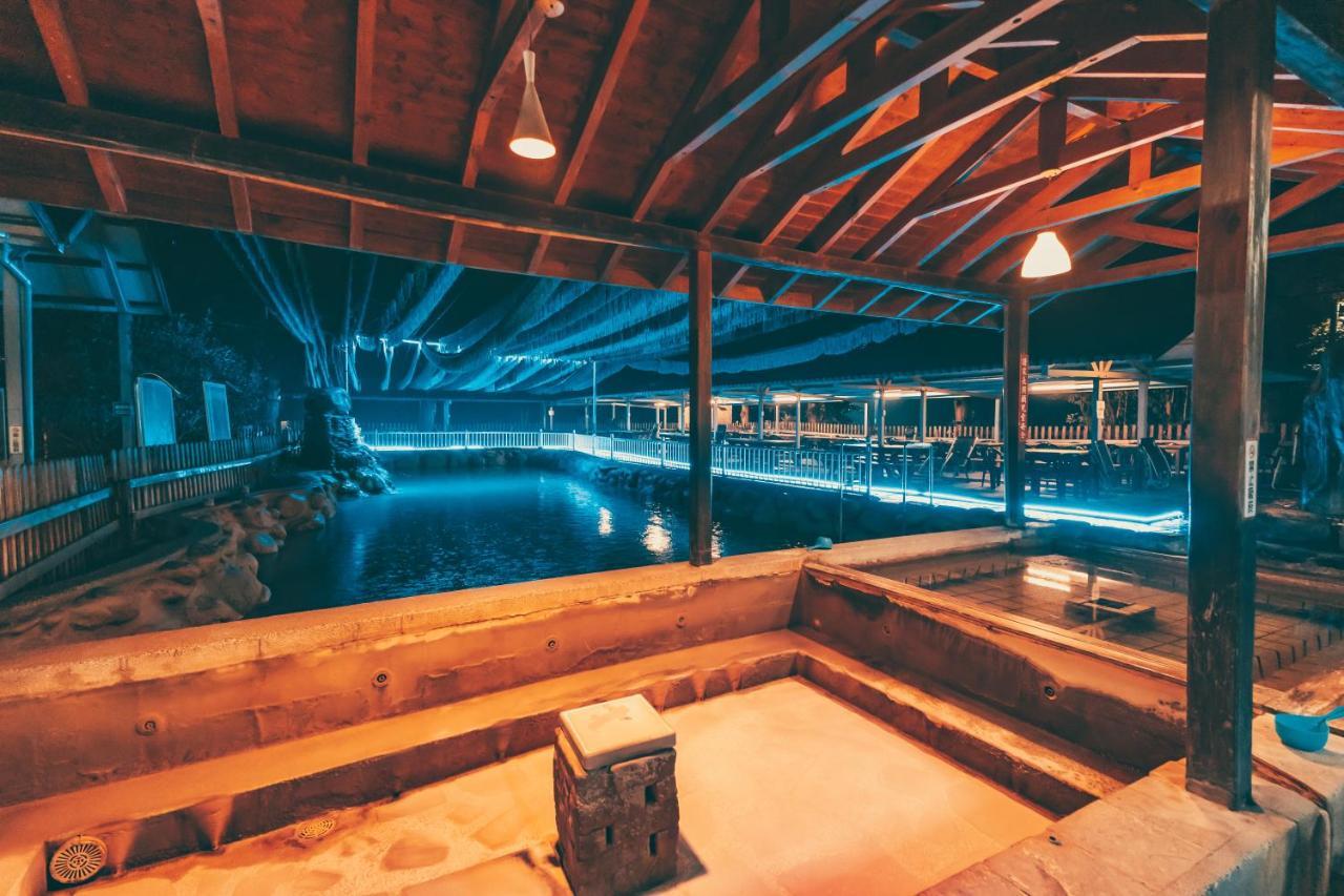 Cdr Hotspring Resort Liugui Kültér fotó