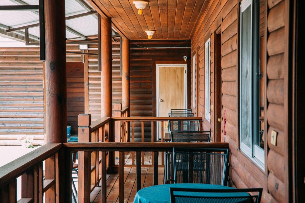 Cdr Hotspring Resort Liugui Kültér fotó